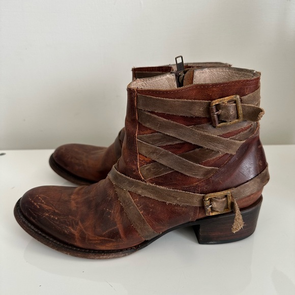 Freebird by Steven- Sammi Boot Multi Strap Leather Ankle Booties Cognac Size 10 - Picture 8 of 15